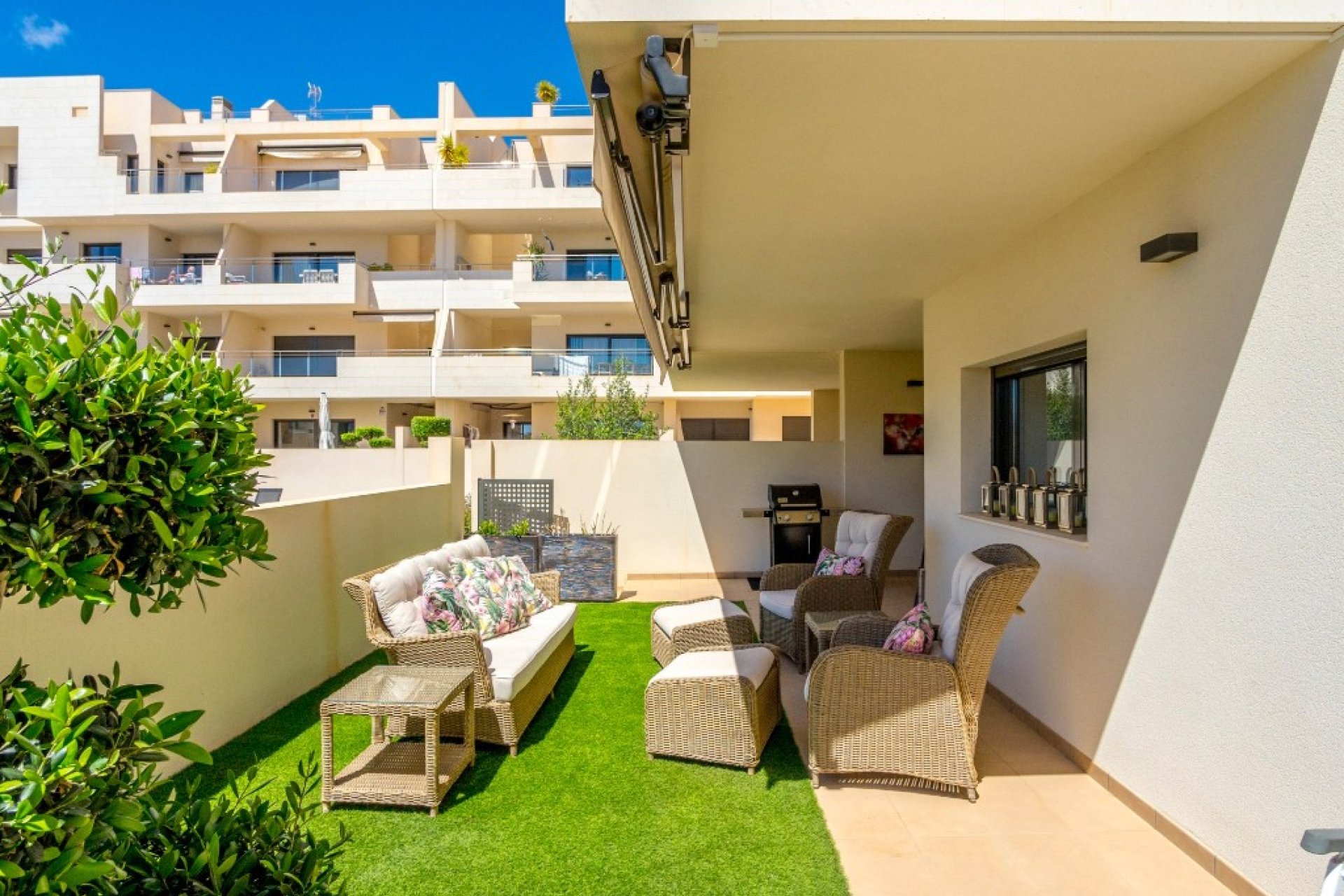 Resale - Apartment - Orihuela Costa - Los Dolses