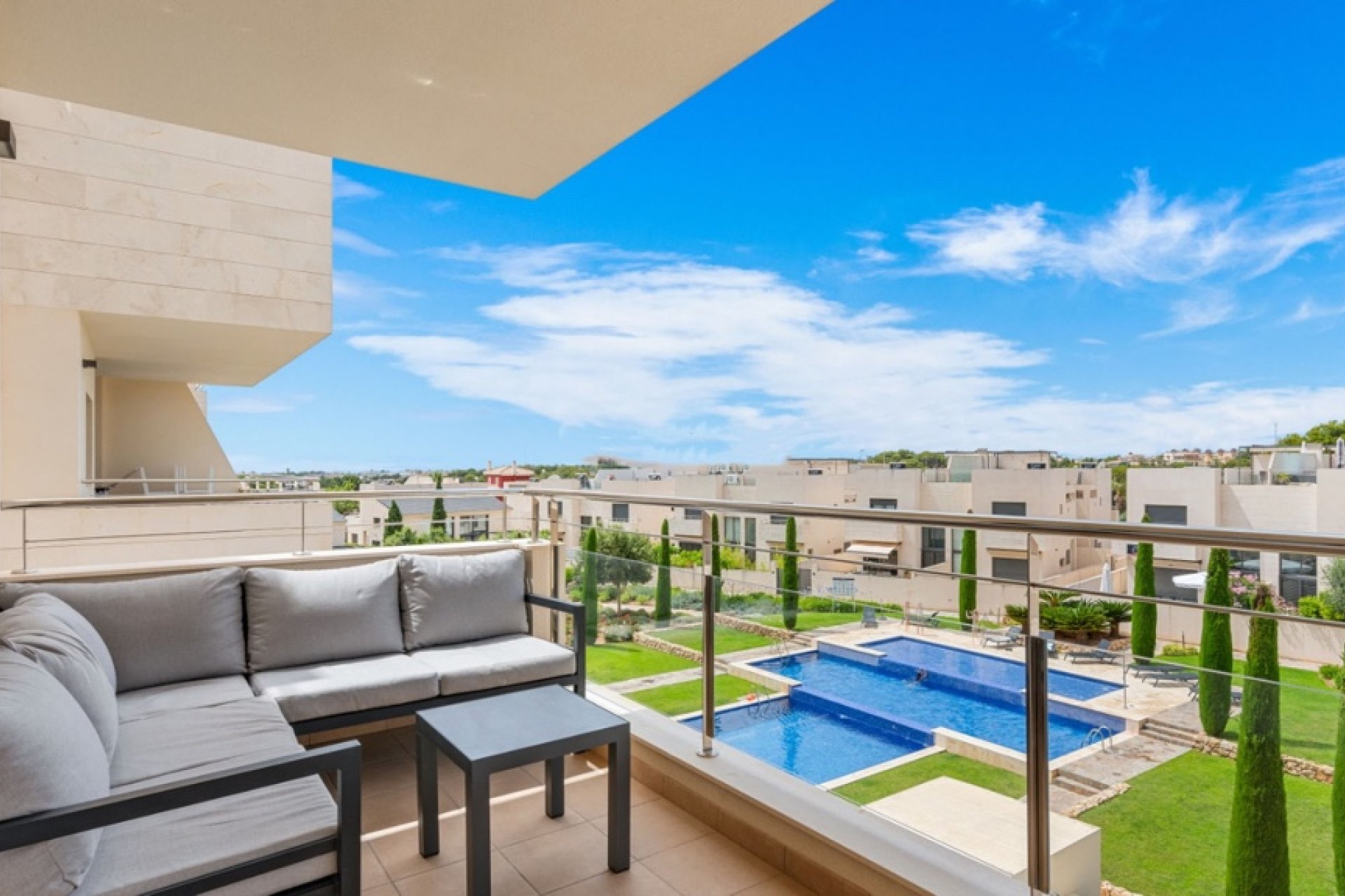 Resale - Apartment - Orihuela Costa - Los Dolses