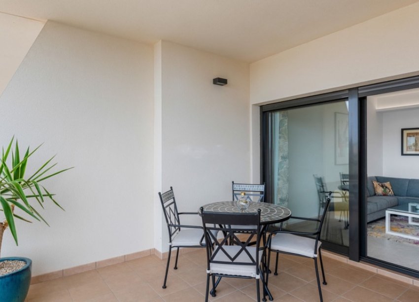Resale - Apartment - Orihuela Costa - Los Dolses
