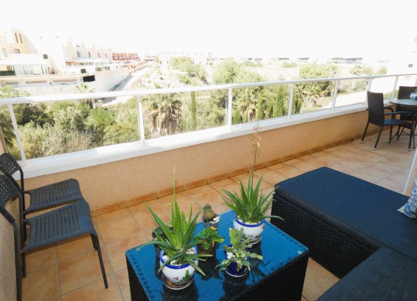 Resale - Apartment - Orihuela Costa - Los Dolses