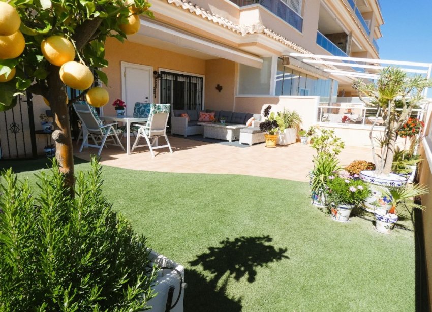 Resale - Apartment - Orihuela Costa - Los Dolses