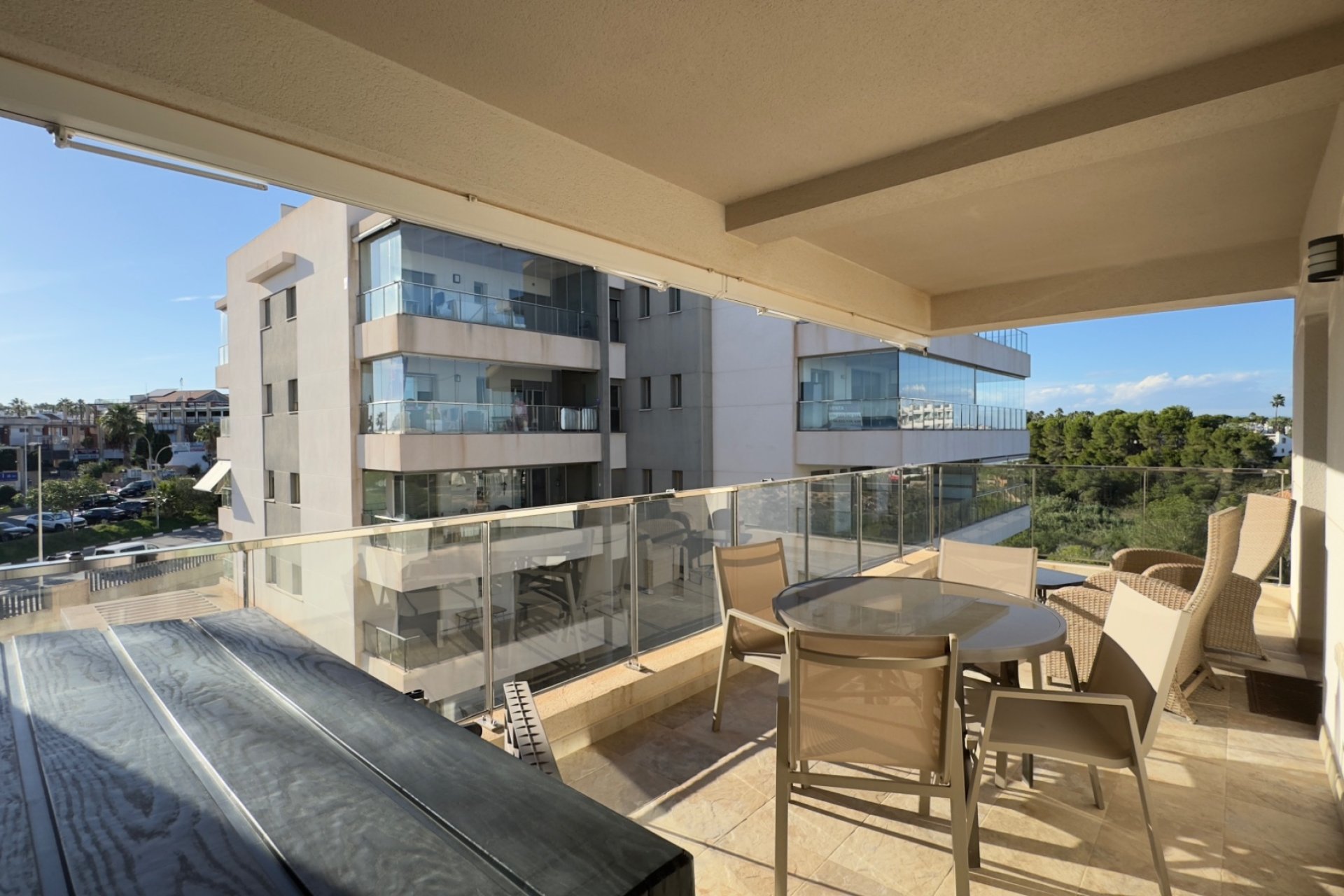 Resale - Apartment - Orihuela Costa - Los Dolses