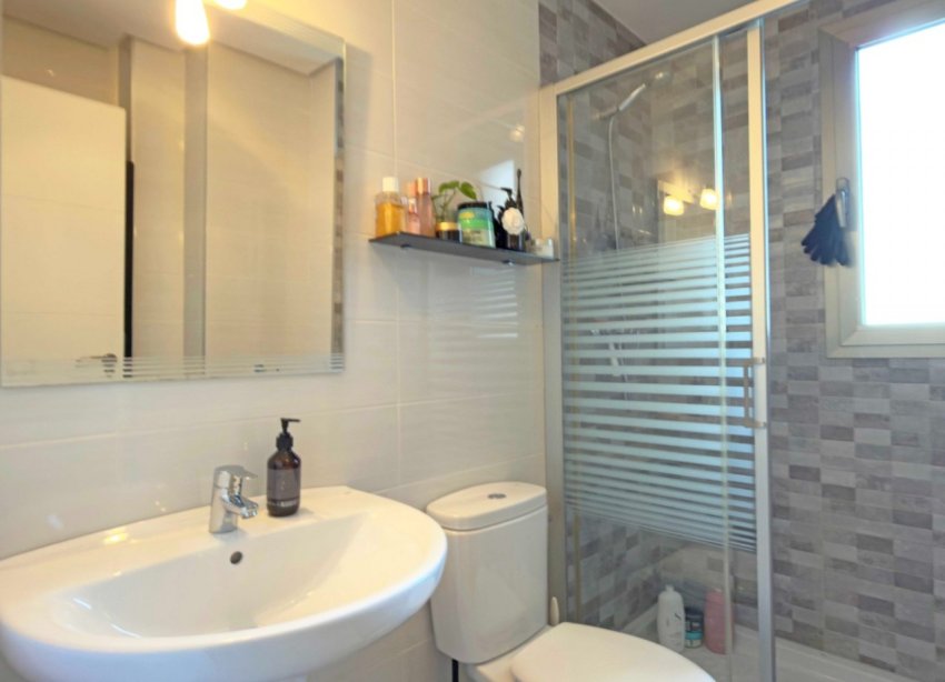 Resale - Apartment - Orihuela Costa - Los Dolses