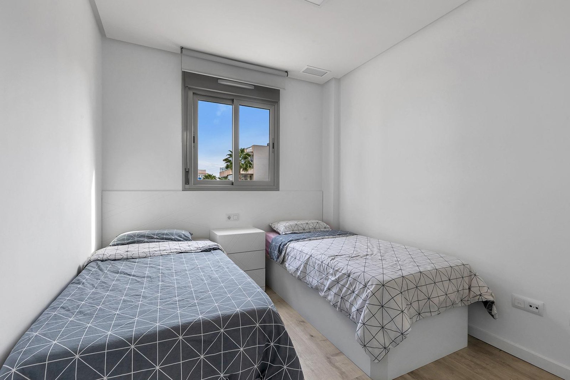 Resale - Apartment - Orihuela Costa - Los Dolses