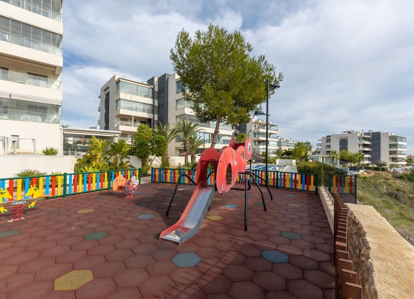 Resale - Apartment - Orihuela Costa - Los Dolses