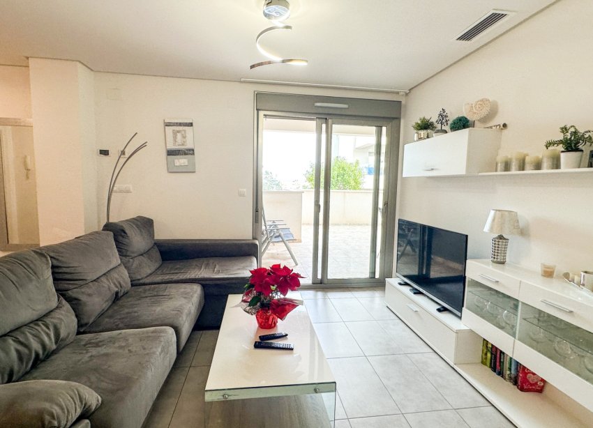 Resale - Apartment - Orihuela Costa - Los Dolses