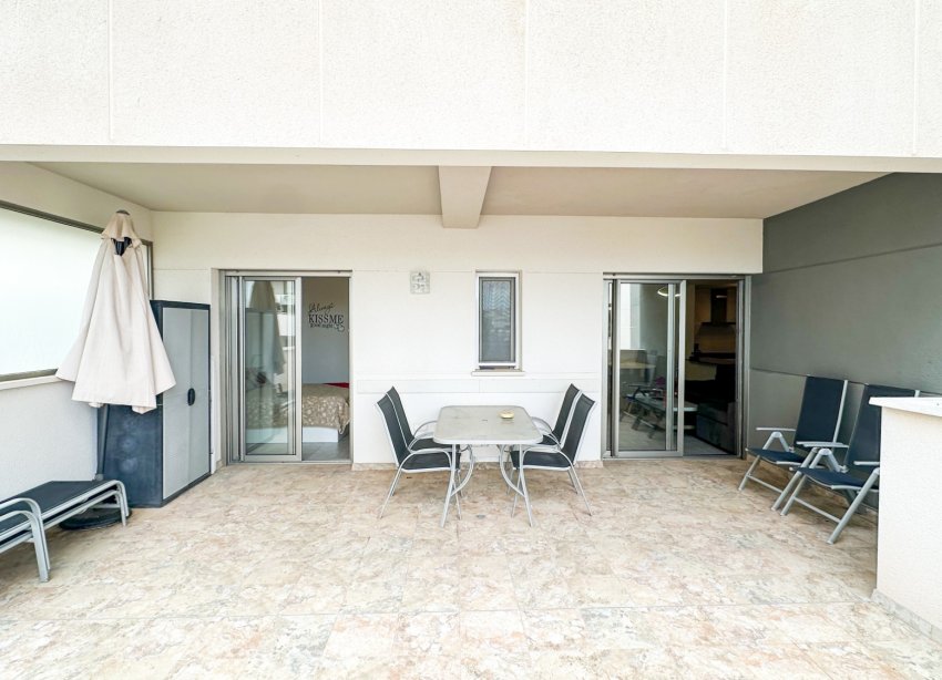 Resale - Apartment - Orihuela Costa - Los Dolses