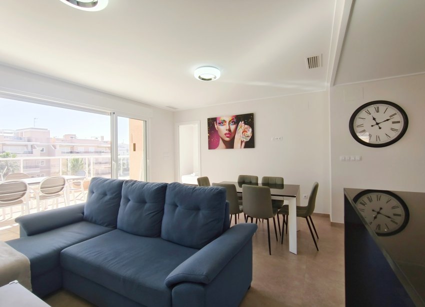 Resale - Apartment - Orihuela Costa - Los Dolses