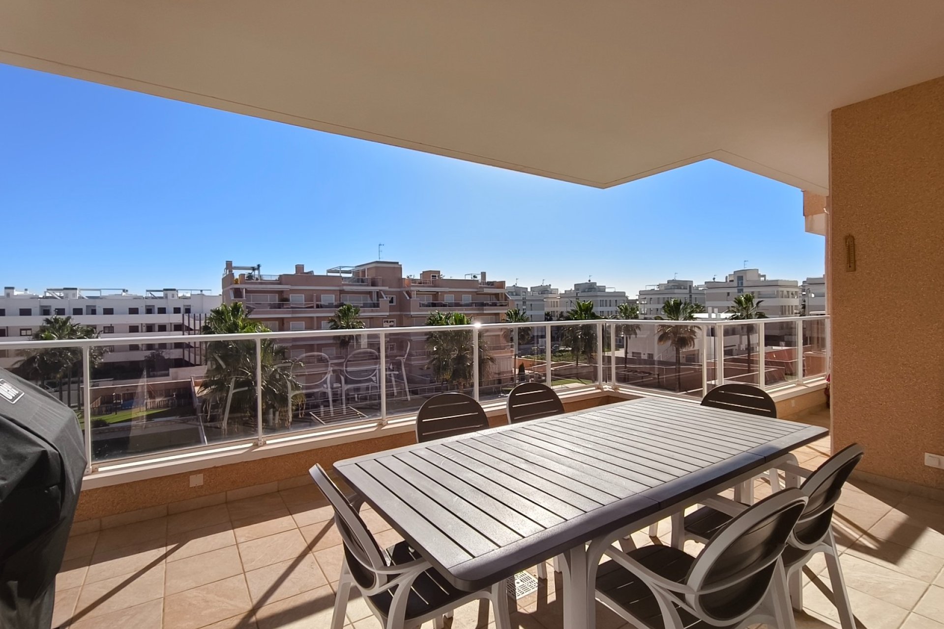 Resale - Apartment - Orihuela Costa - Los Dolses