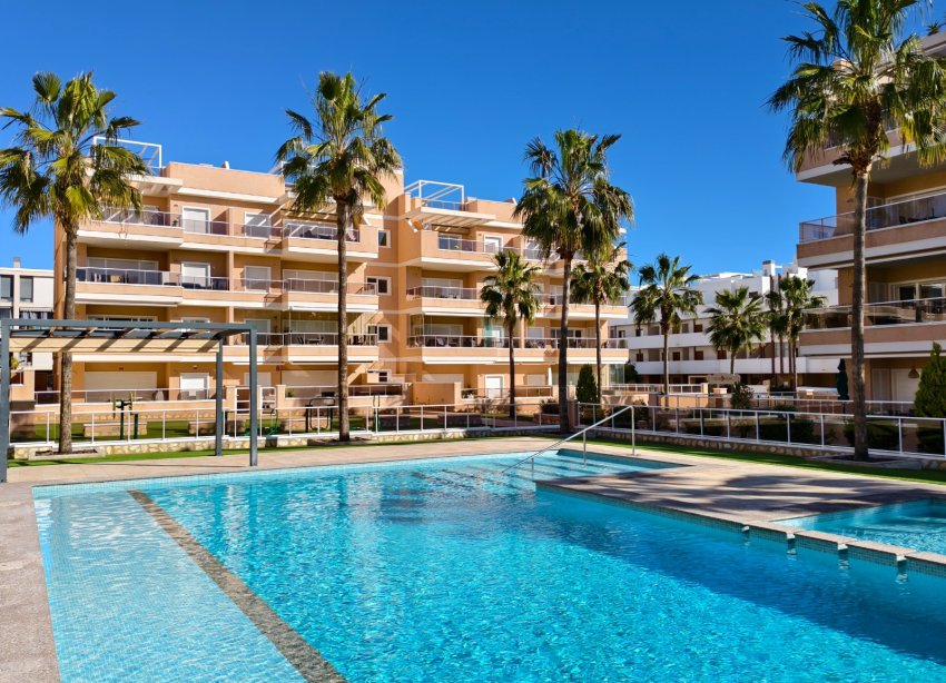 Resale - Apartment - Orihuela Costa - Los Dolses