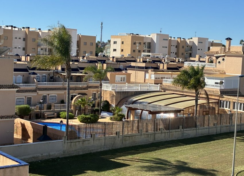 Resale - Apartment - Orihuela Costa - Los Dolses