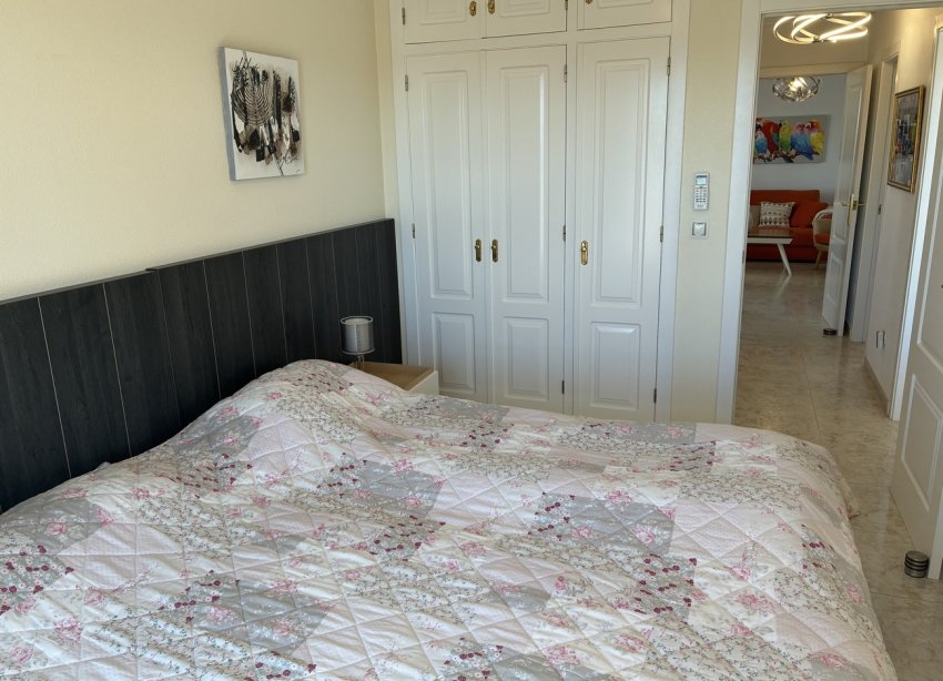 Resale - Apartment - Orihuela Costa - Los Dolses