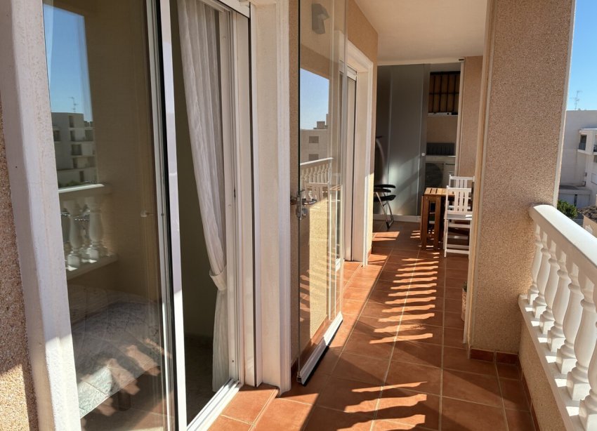 Resale - Apartment - Orihuela Costa - Los Dolses