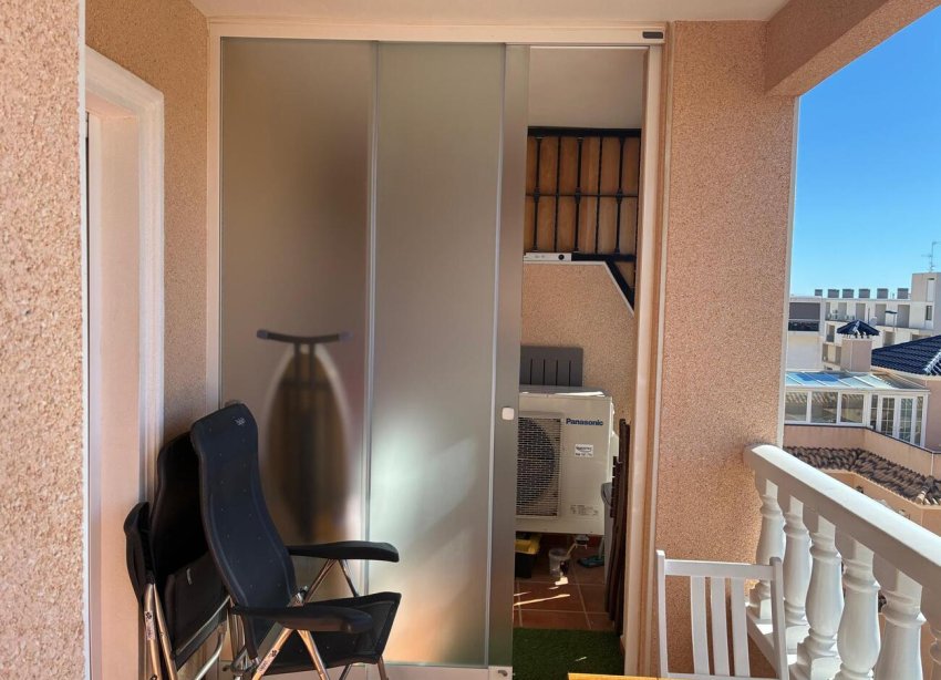 Resale - Apartment - Orihuela Costa - Los Dolses