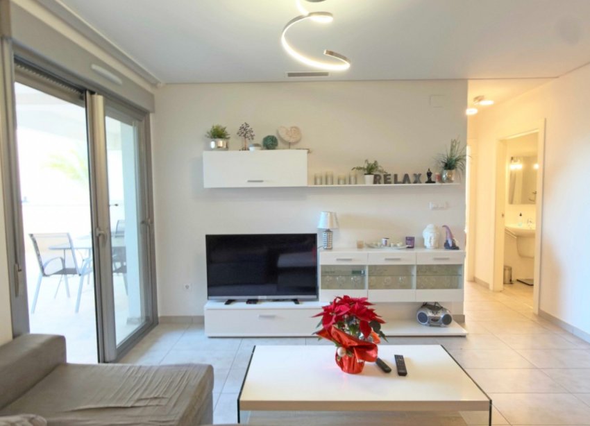Resale - Apartment - Orihuela Costa - Los Dolses