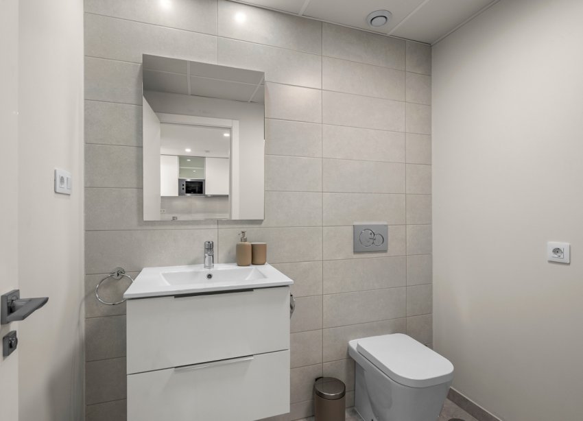 Resale - Apartment - Orihuela Costa - Los Dolses