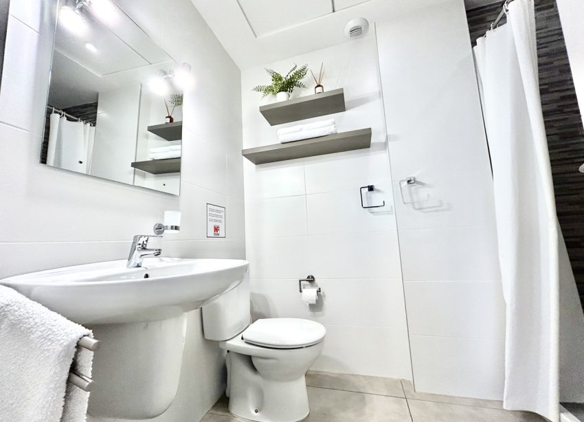 Resale - Apartment - Orihuela Costa - Los Dolses