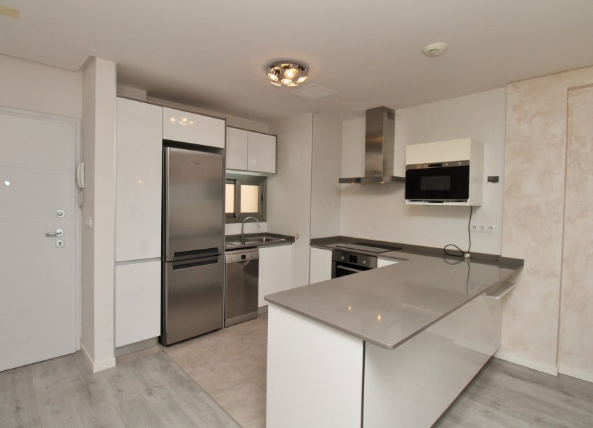 Resale - Apartment - Orihuela Costa - Los Dolses