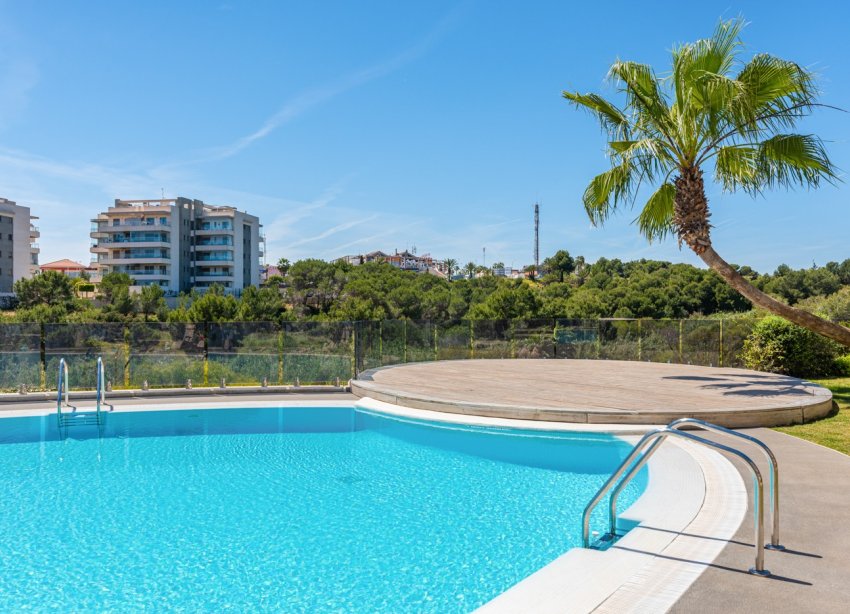 Resale - Apartment - Orihuela Costa - Los Dolses