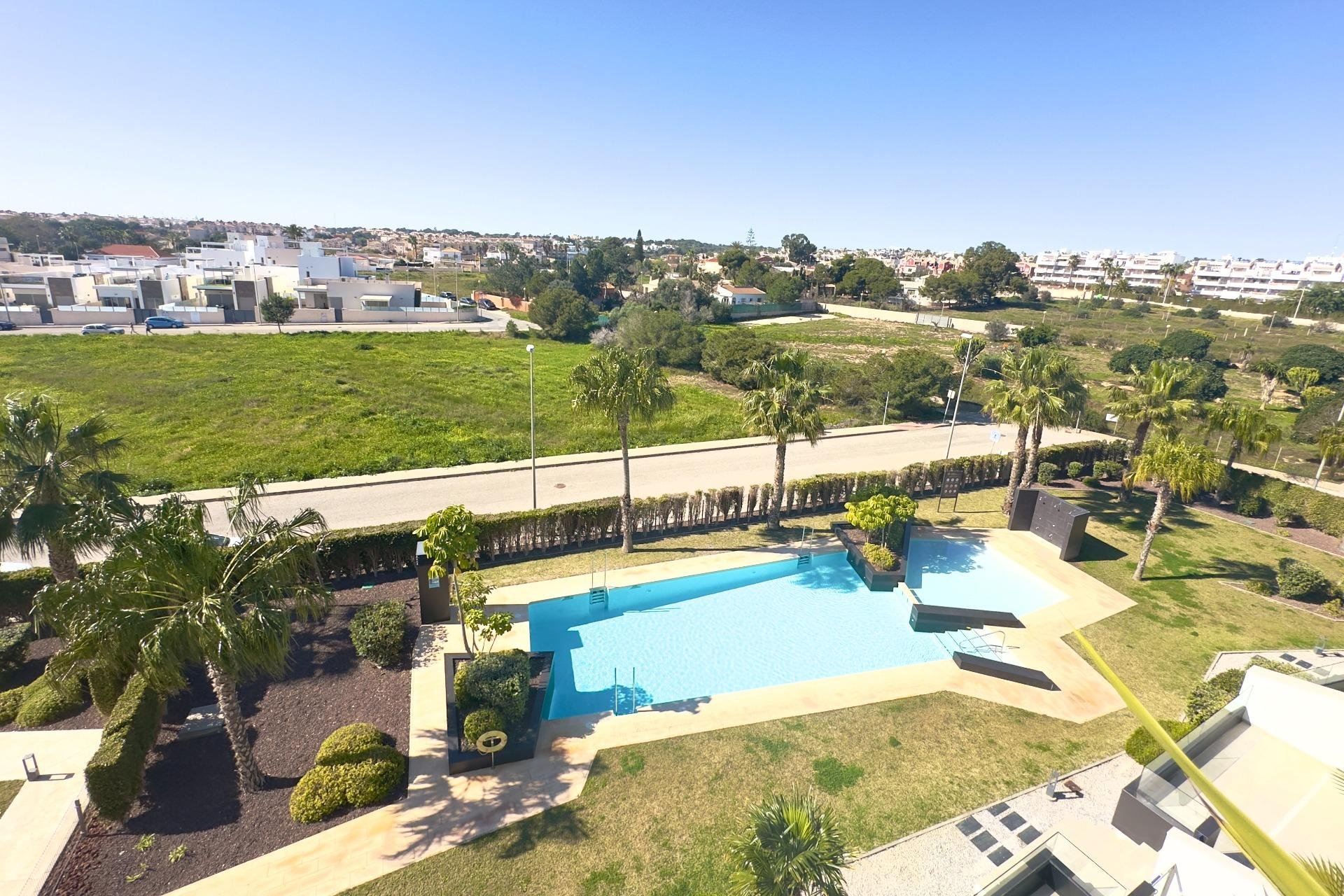 Resale - Apartment - Orihuela Costa - Los Dolses