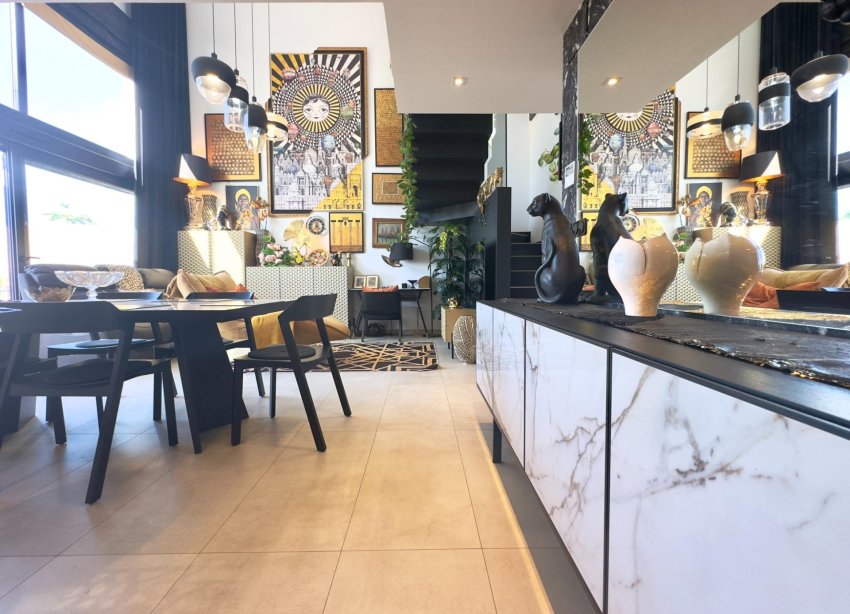 Resale - Apartment - Orihuela Costa - Los Dolses