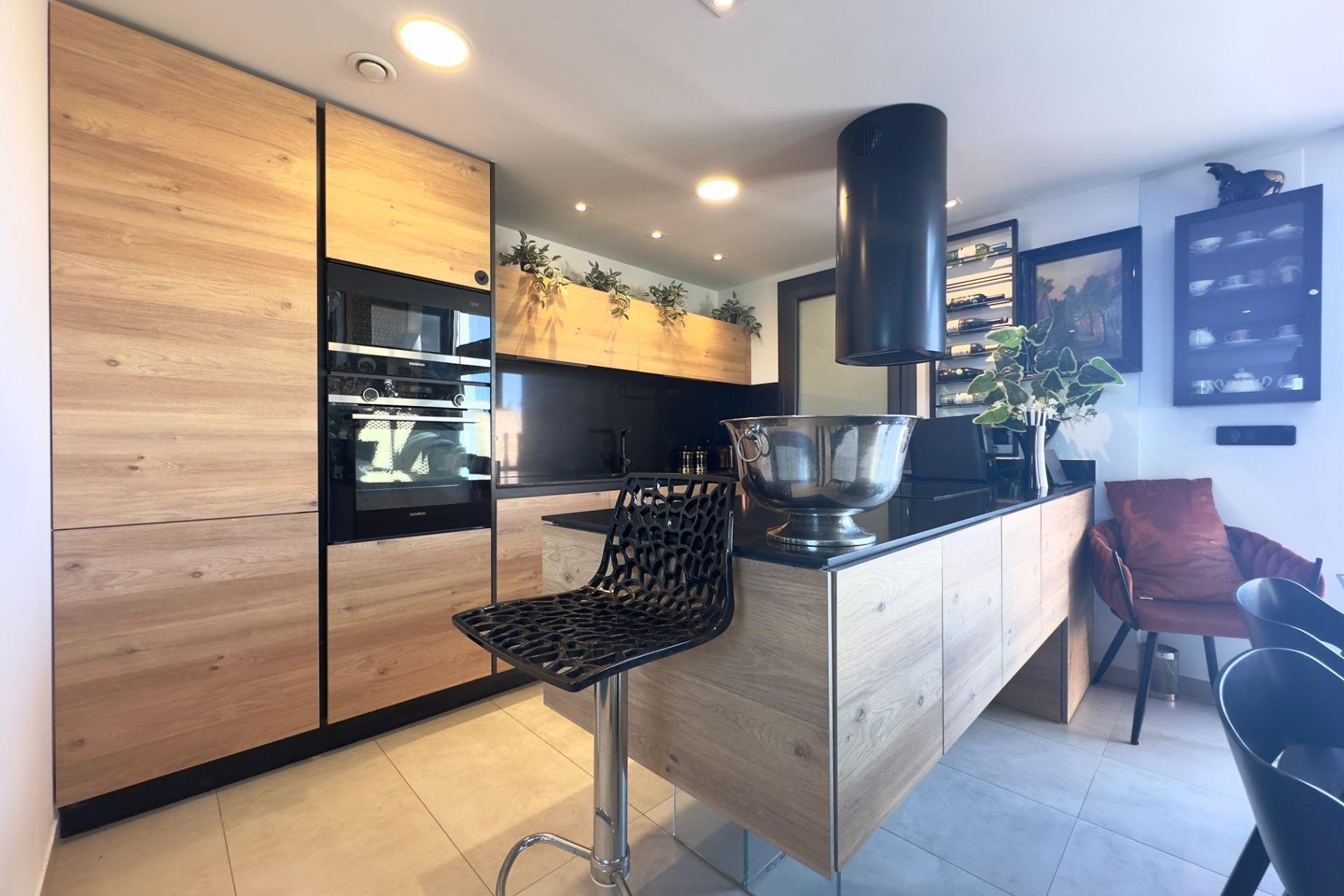Resale - Apartment - Orihuela Costa - Los Dolses