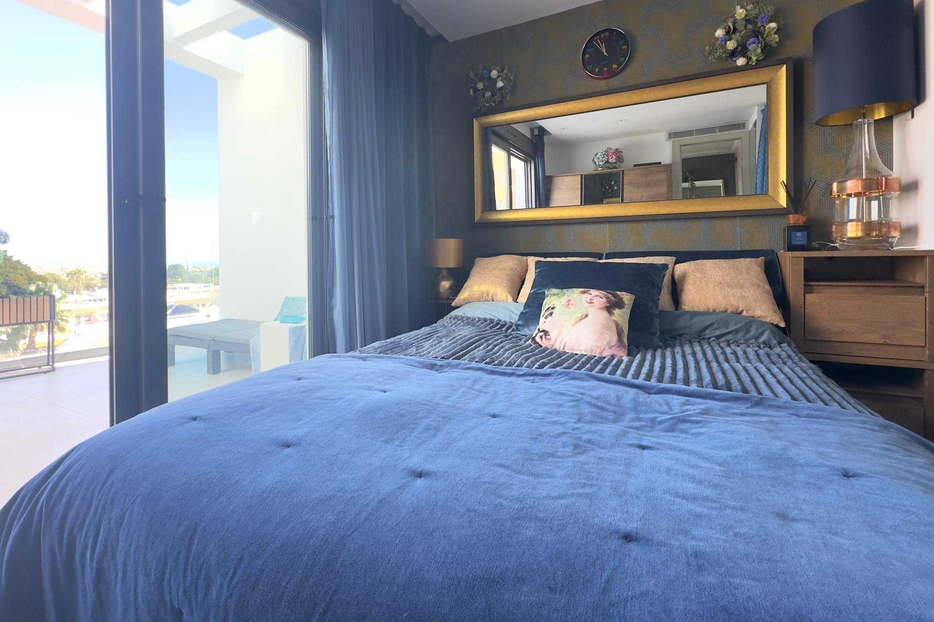 Resale - Apartment - Orihuela Costa - Los Dolses