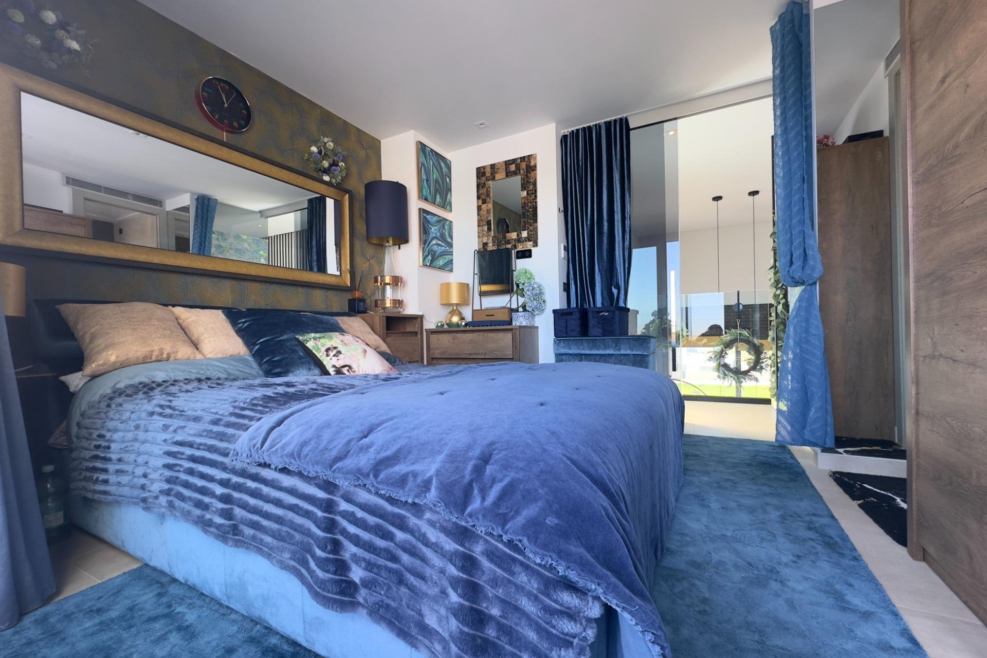 Resale - Apartment - Orihuela Costa - Los Dolses