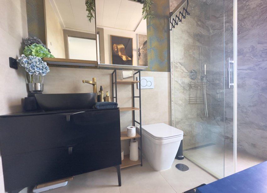 Resale - Apartment - Orihuela Costa - Los Dolses