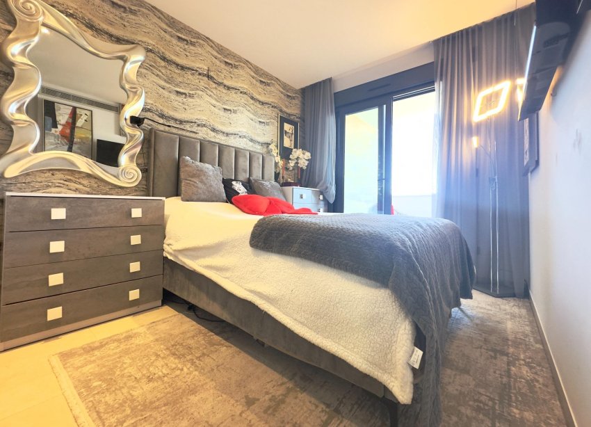 Resale - Apartment - Orihuela Costa - Los Dolses