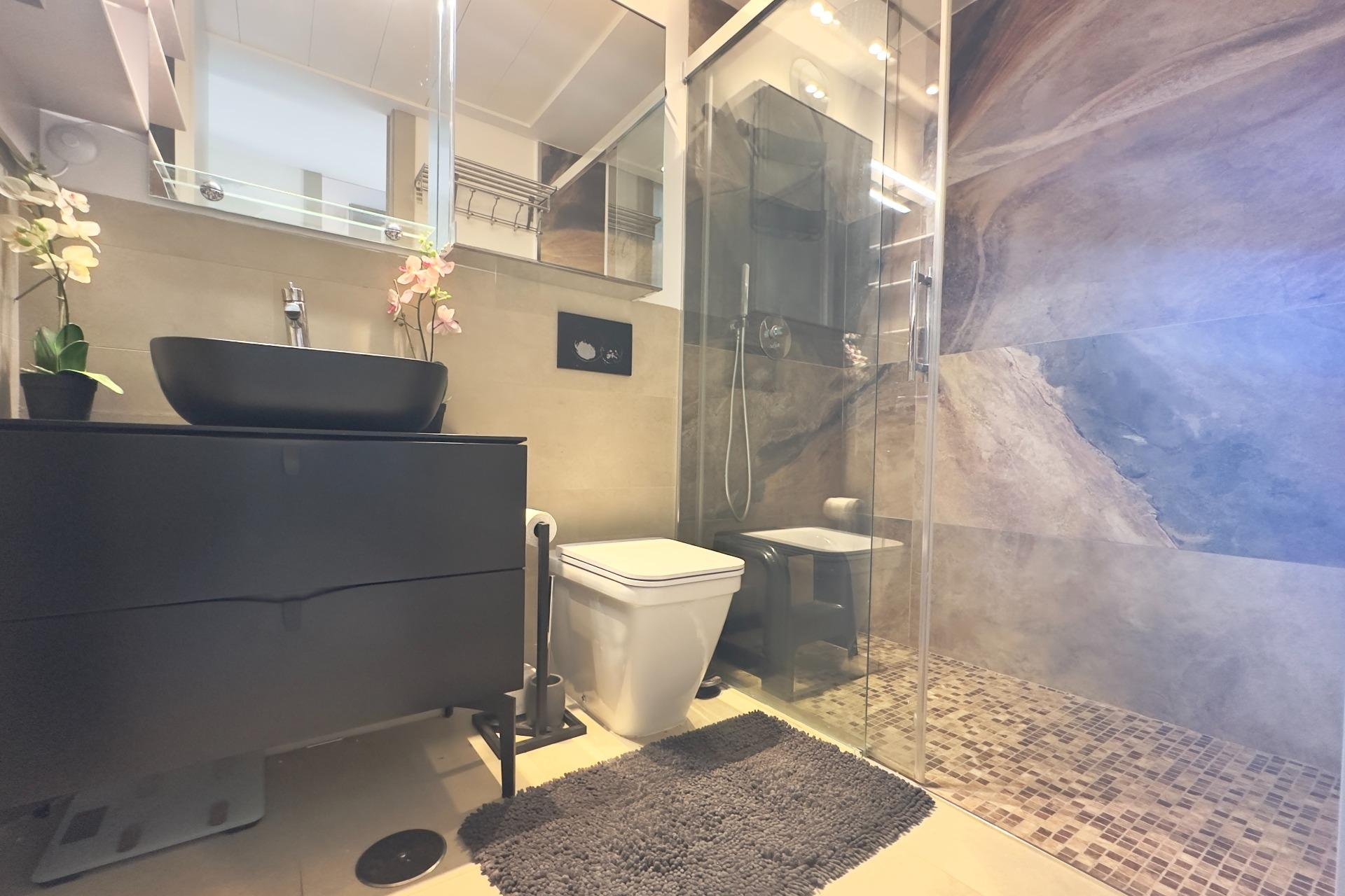 Resale - Apartment - Orihuela Costa - Los Dolses