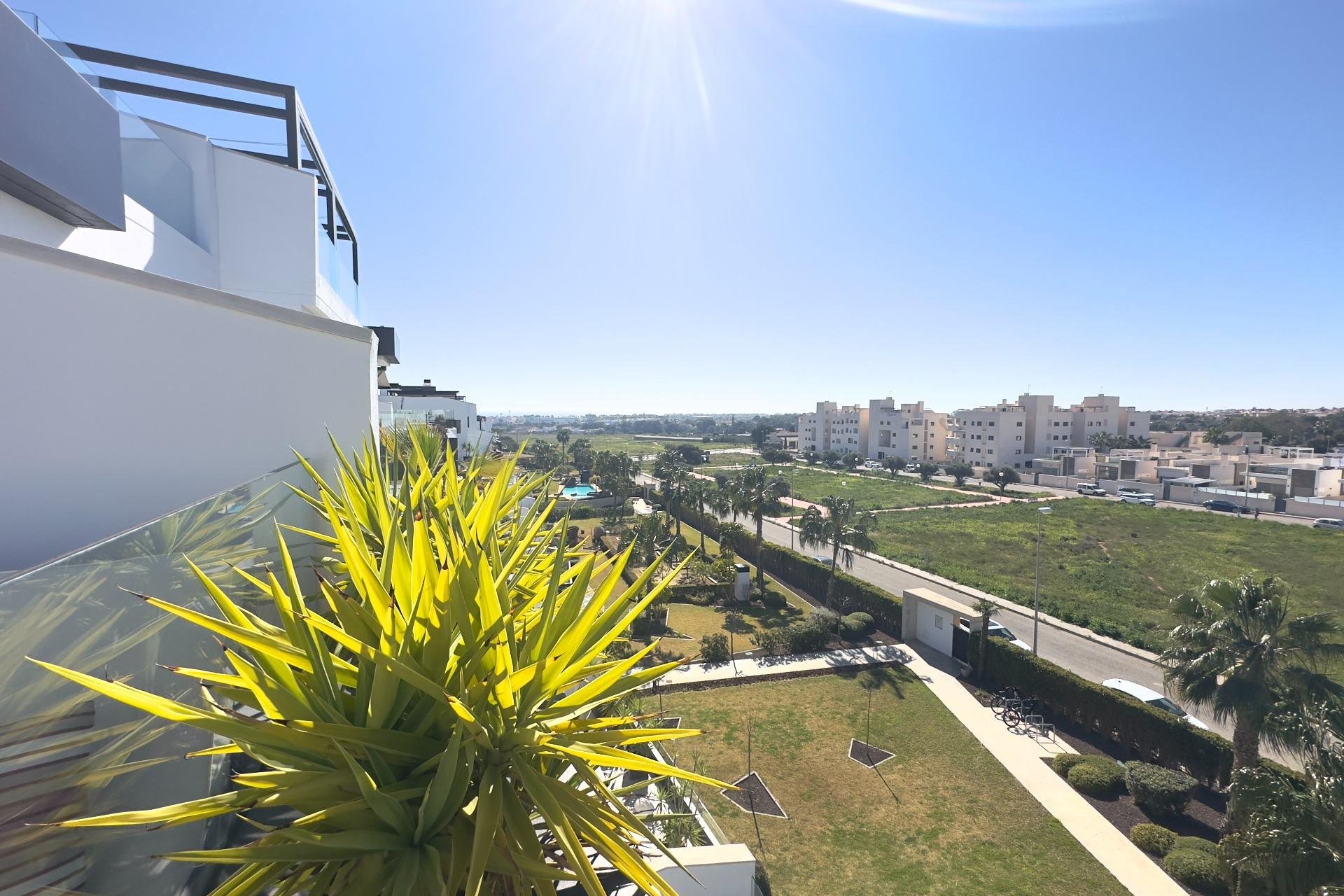 Resale - Apartment - Orihuela Costa - Los Dolses