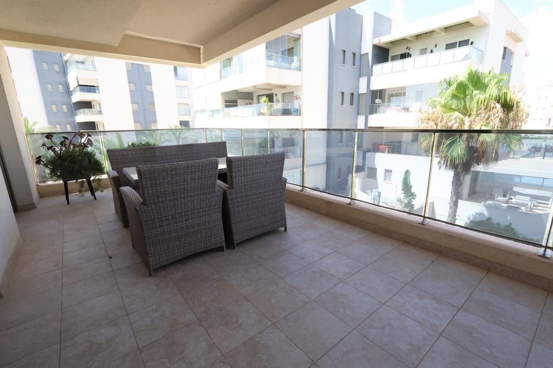 Resale - Apartment - Orihuela Costa - Los Dolses