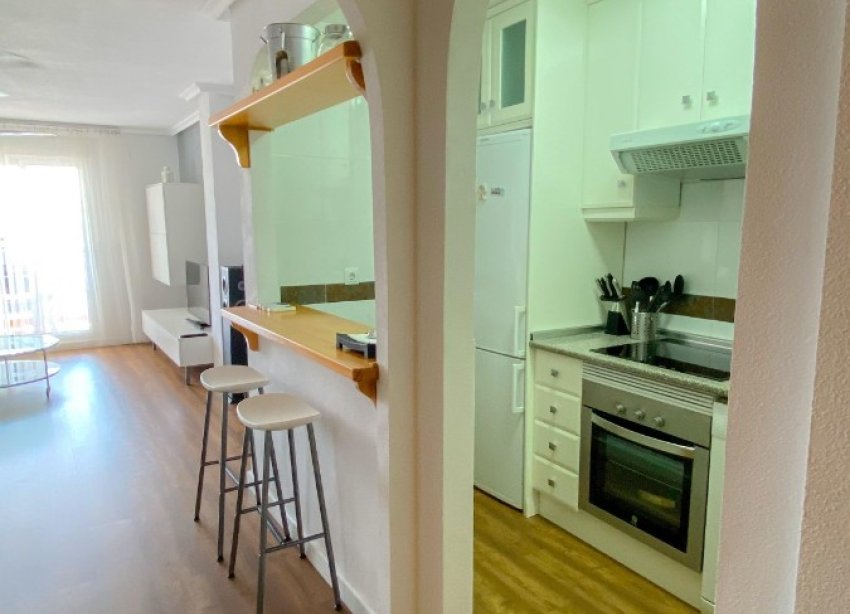 Resale - Apartment - Orihuela Costa - Mil Palmeras