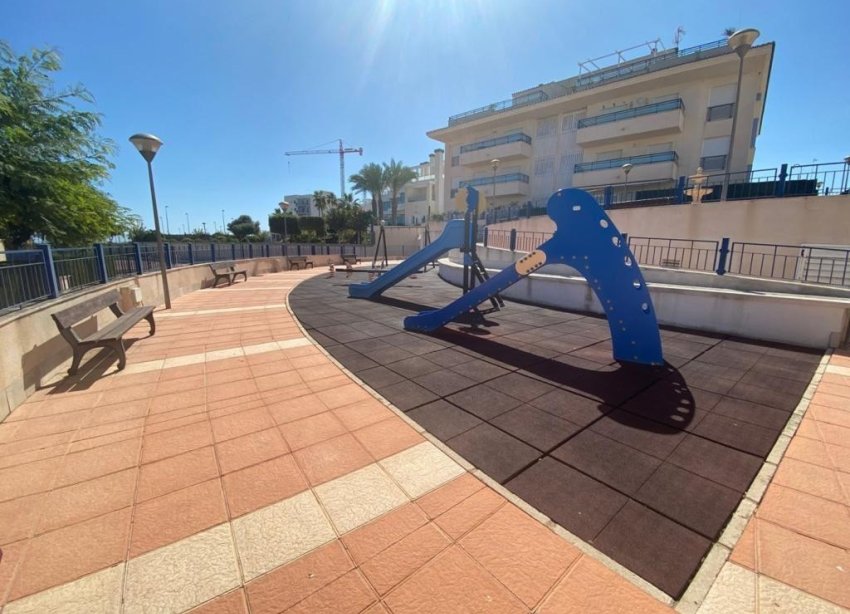 Resale - Apartment - Orihuela Costa - Mil Palmeras