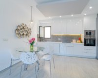 Resale - Apartment - Orihuela Costa - Mil Palmeras