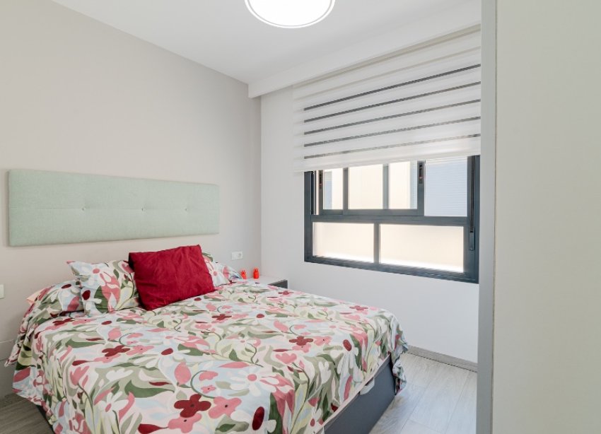 Resale - Apartment - Orihuela Costa - Mil Palmeras