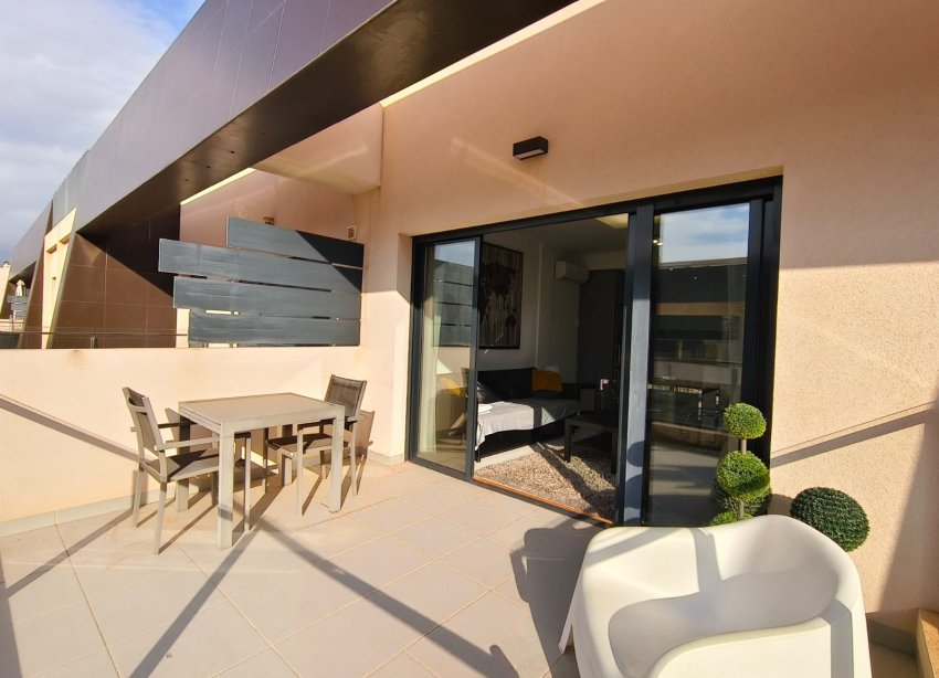 Resale - Apartment - Orihuela Costa - Mil Palmeras