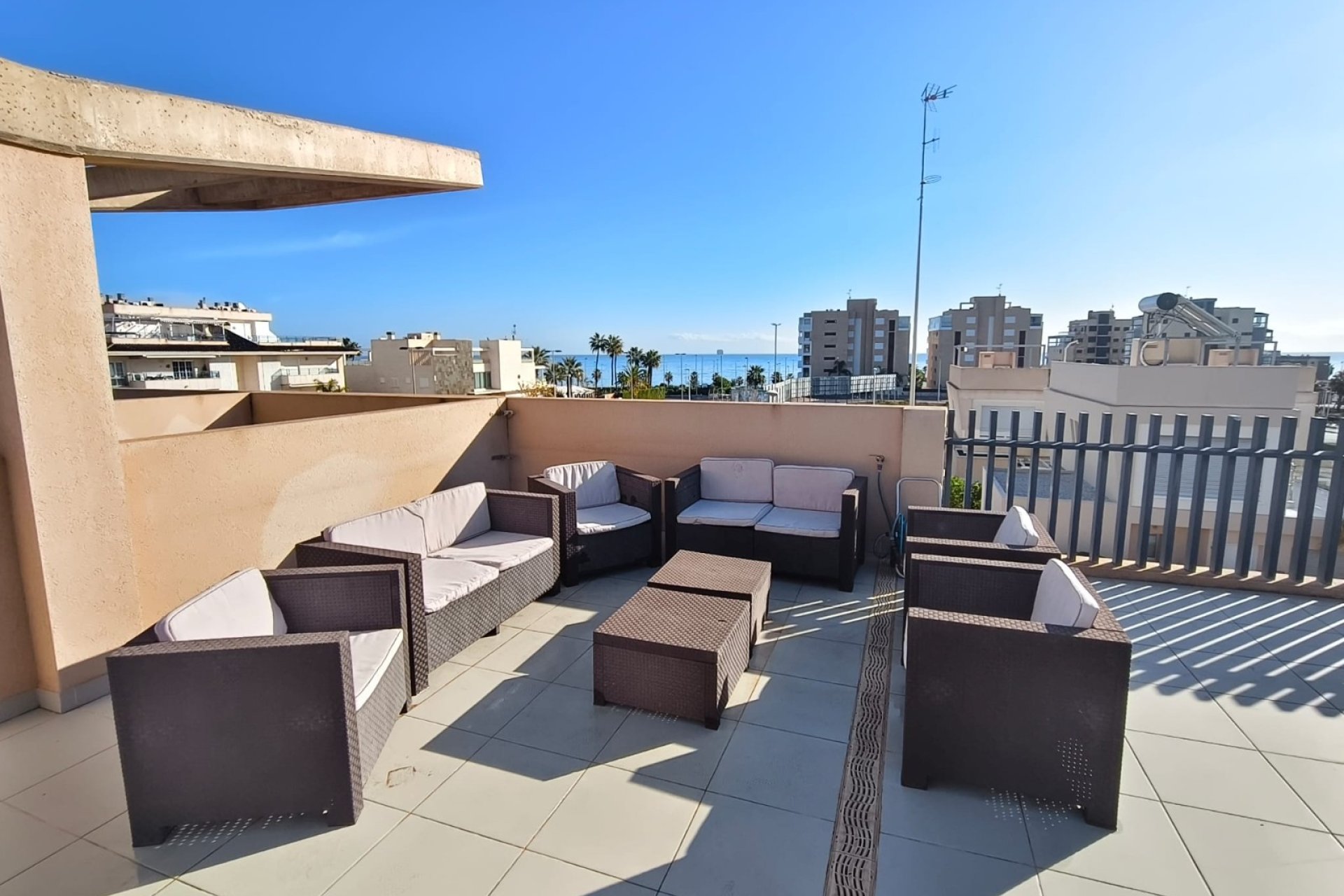 Resale - Apartment - Orihuela Costa - Mil Palmeras