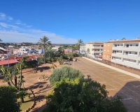 Resale - Apartment - Orihuela Costa - Mil Palmeras