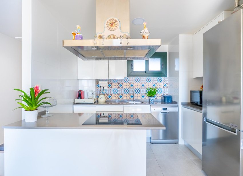 Resale - Apartment - Orihuela Costa - Mil Palmeras