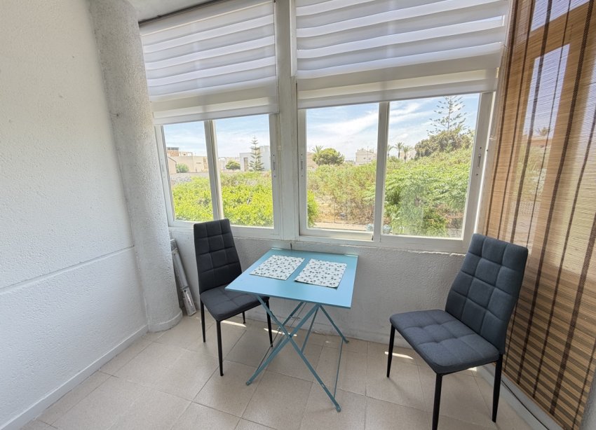Resale - Apartment - Orihuela Costa - Mil Palmeras