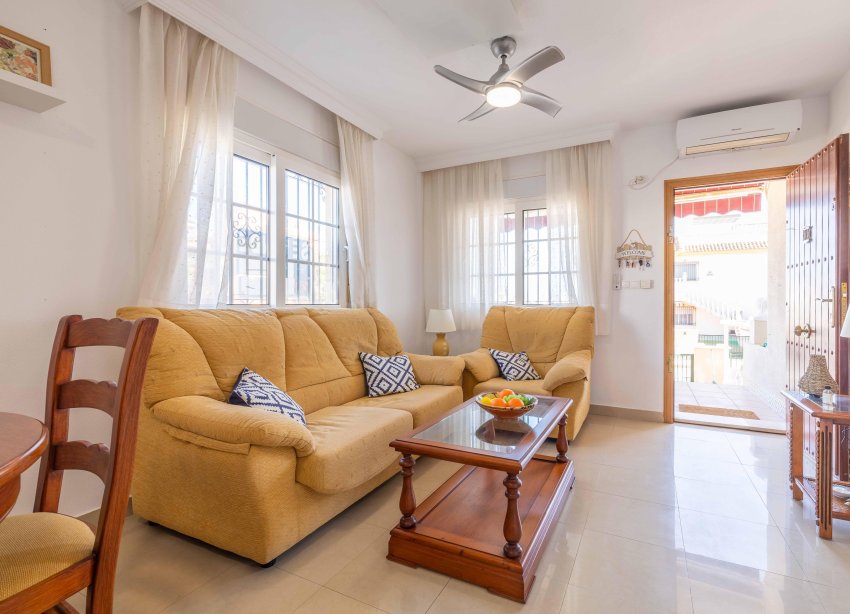 Resale - Apartment - Orihuela Costa - PAU 8