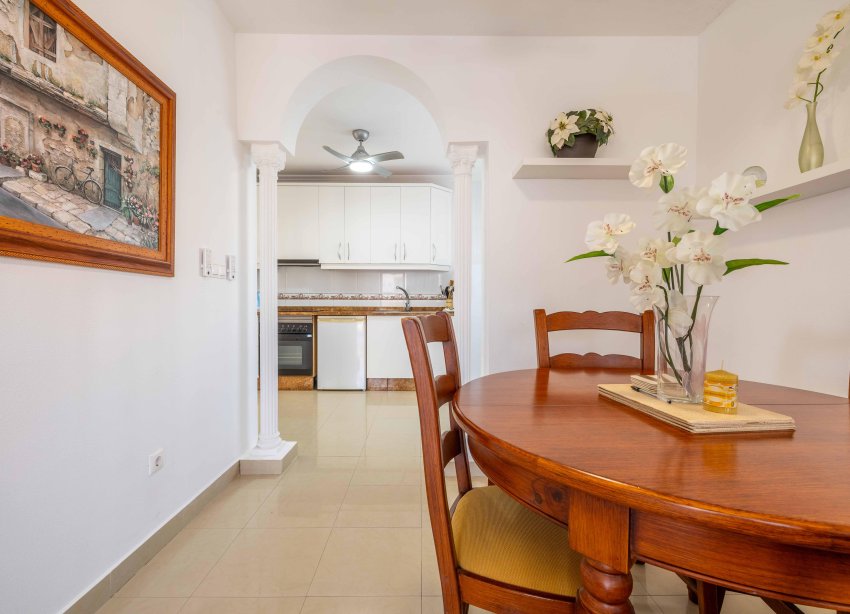 Resale - Apartment - Orihuela Costa - PAU 8