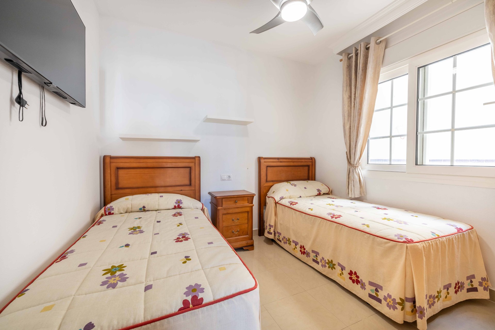 Resale - Apartment - Orihuela Costa - PAU 8