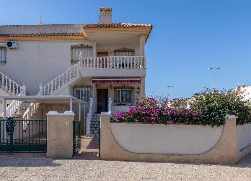 Resale - Apartment - Orihuela Costa - PAU 8