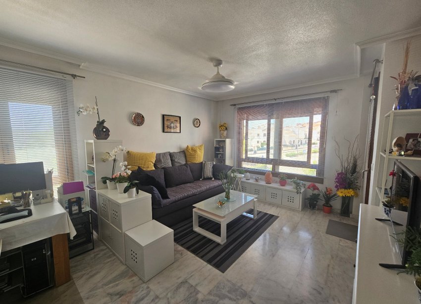 Resale - Apartment - Orihuela Costa - PAU 8