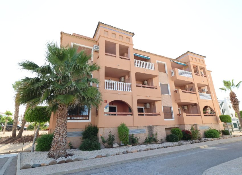 Resale - Apartment - Orihuela Costa - PAU 8