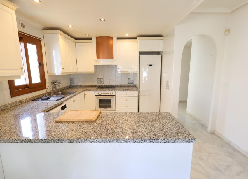 Resale - Apartment - Orihuela Costa - PAU 8
