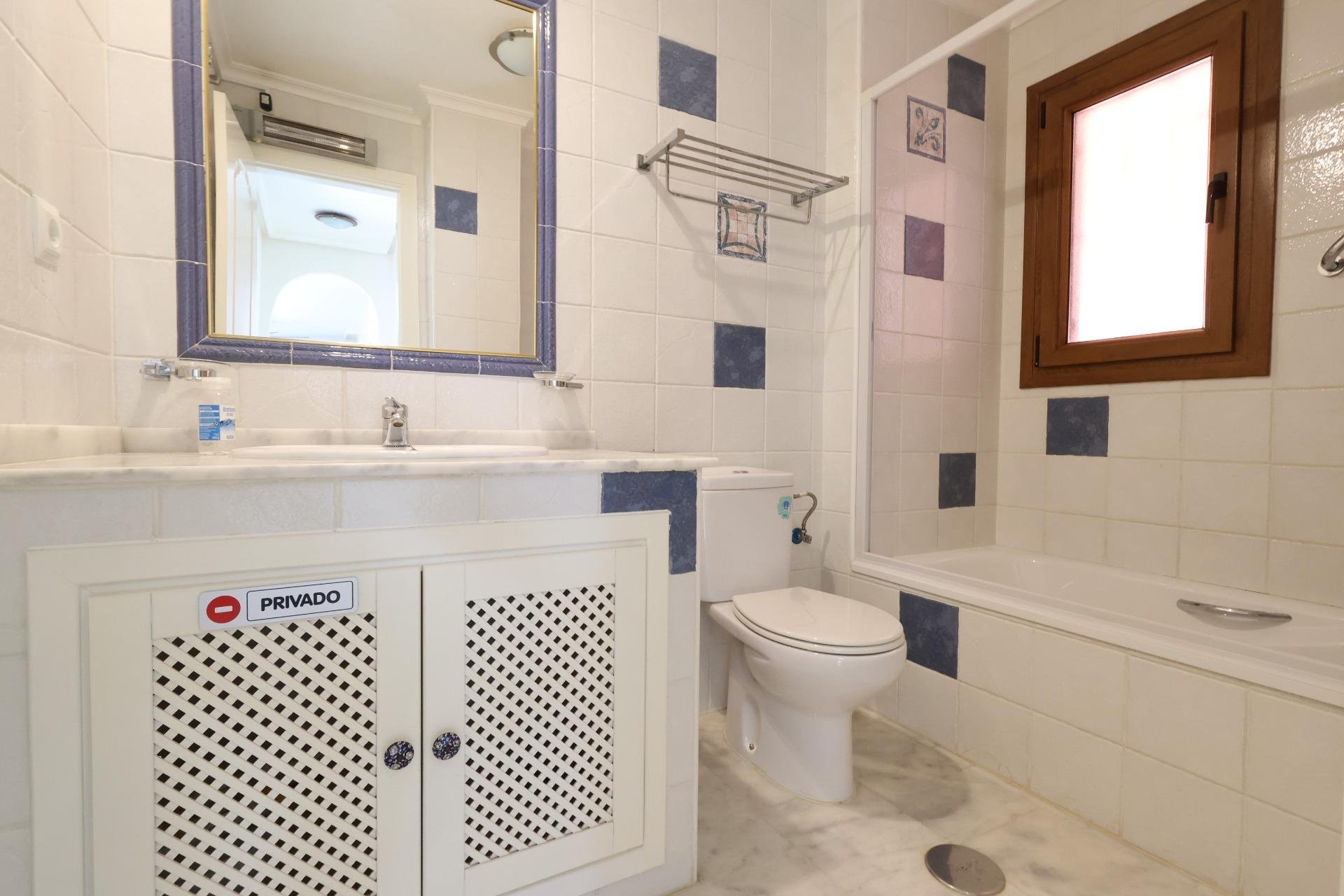 Resale - Apartment - Orihuela Costa - PAU 8